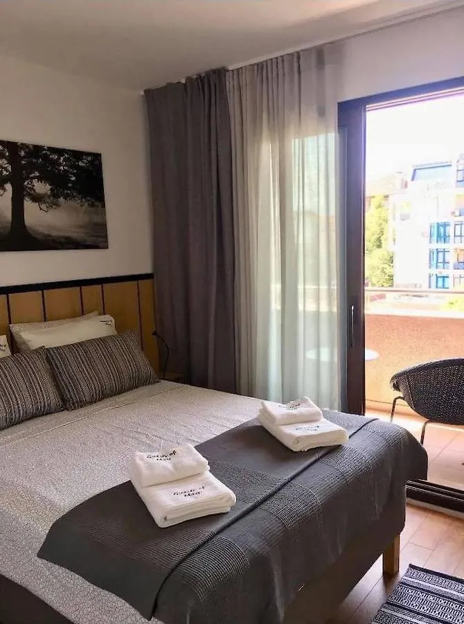 Golden View Of Plovdiv Apartment